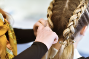 Best Hairstyles to Prevent Headlice